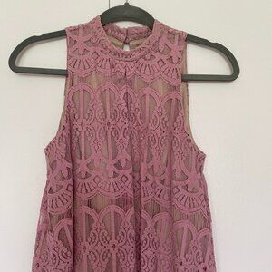 Love, Fire Mock Neck Mauve Lace Tank Top Womens/Juniors Size S